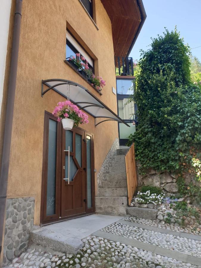 Apartma Na Klancu Kobarid Exteriér fotografie